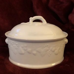 Vintage Philippe Deshoulieres covered casserole, California Blanc de Blanc